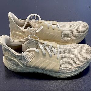 Women’s Adidas Ultra Boost. Gently used.  Very clean.